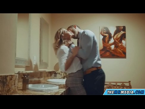 ❤️ Quand une blonde plantureuse vous séduit dans des toilettes publiques. ❤️ Vidéo de porno at porn fr.milfnut-net.ru ❤